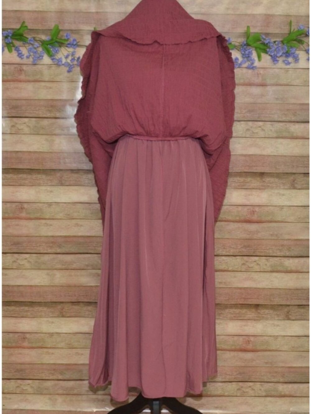 NWT Lulus Cue the Cuteness Mauve Twist-Front Midi Dress Size M Crinkle Texture - Picture 10 of 13